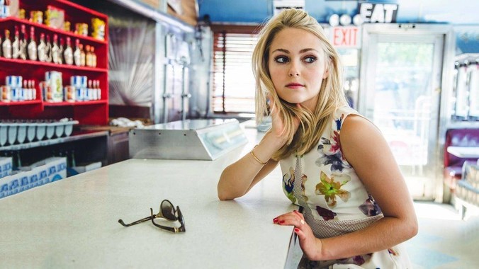 只是突然很好奇，已經(jīng)造出了三艘航母，為何不能按照這樣的模板，批量建造航母呢?